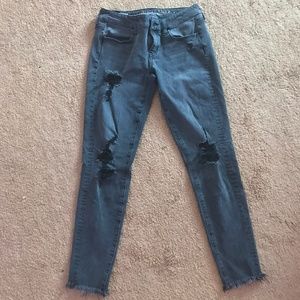 Black American eagle ripped jeans